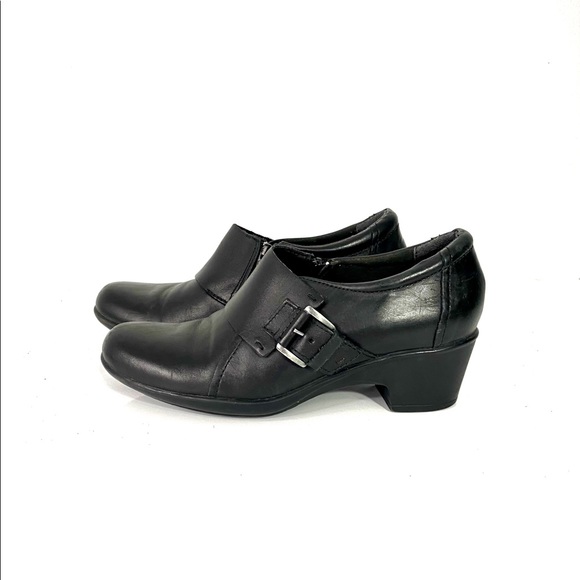 Clarks Soft Cushion Booties - Picture 2 of 7